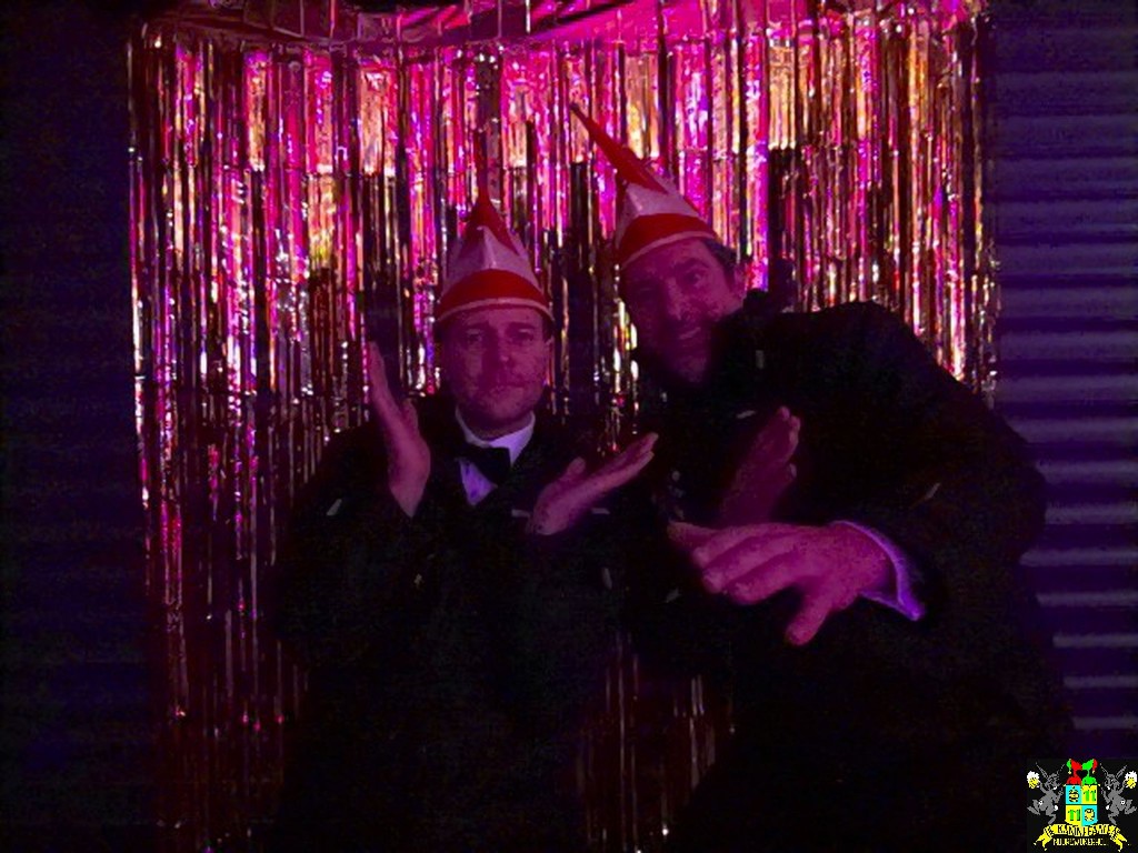 ../Images/Jeugd Opwarmbal Photobooth 024.jpg